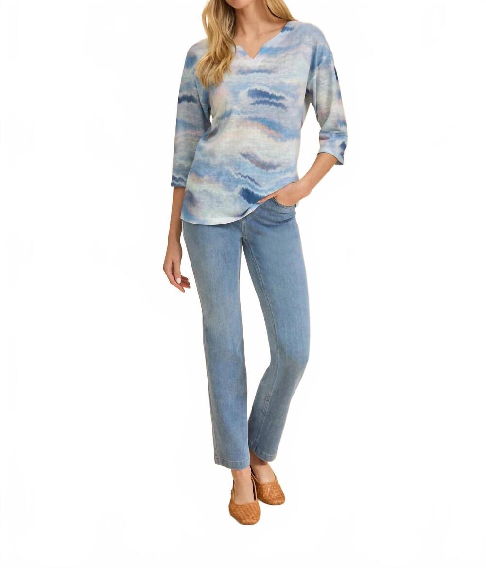 NEW FDJ pull-on straight leg jeans in light denim